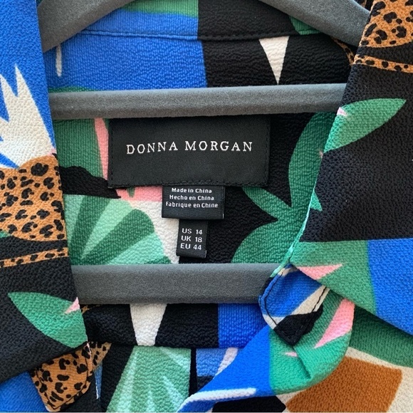 Donna Morgan Long Sleeve Collared Wrap Colorful Midi Dress In White/Jungle Blue - Picture 12 of 13